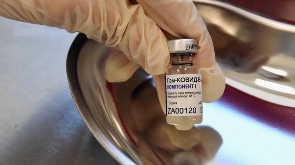 Полную вакцинацию от COVID прошли 4 млн украинцев