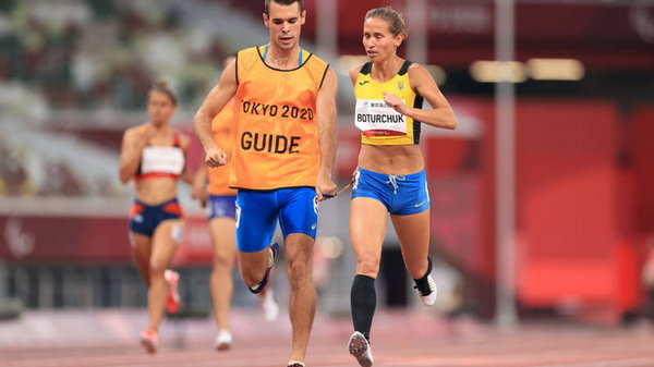 Ботурчук завоевала серебро в беге на 400 метров