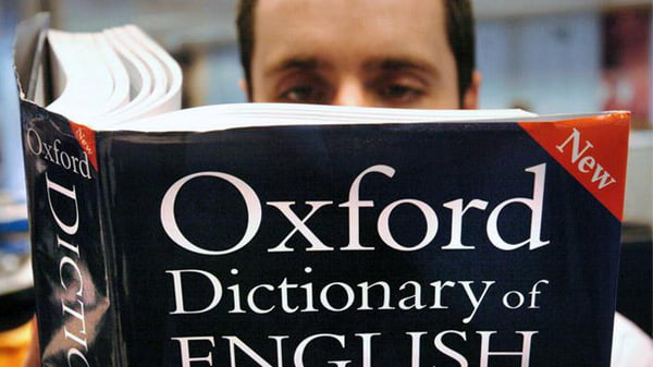 Оксфордский словарь определил слово 2021 года