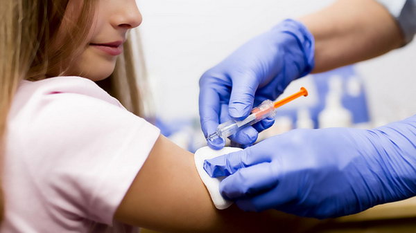 Перед вакцинацией необходимо проверять наличие антител к COVID - эксперт