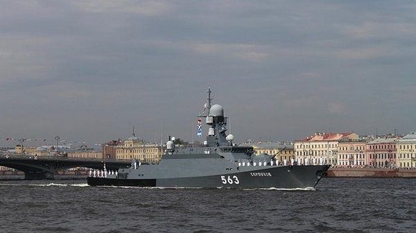 Пошкоджений на Балтиці корабель РФ планувала перекинути в Чорне море -...