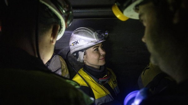 Іноземні ЗМІ зробили репортаж з шахти у прифронтовому Покровську