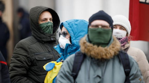 В Украине за сутки 19,6 тысяч COVID-заболевших