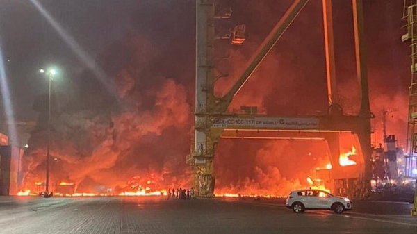 Власти Дубая сообщили подробности взрыва в порту