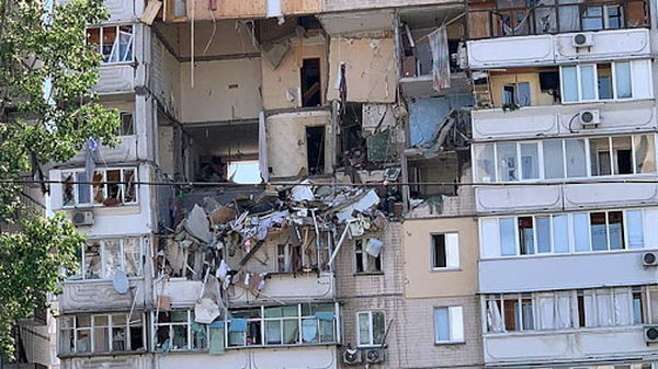 В столице Армении взорвался жилой дом
