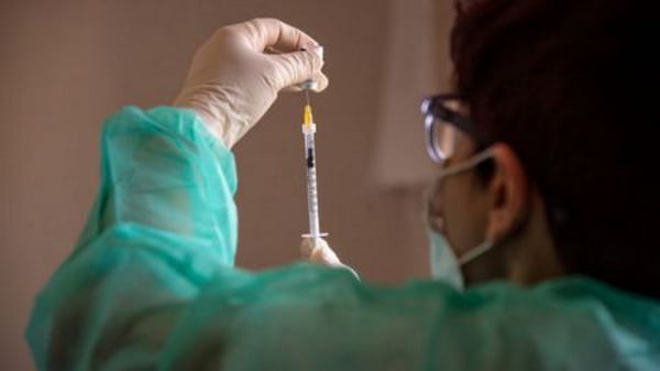 В Турции разрешили использовать собственную COVID-вакцину