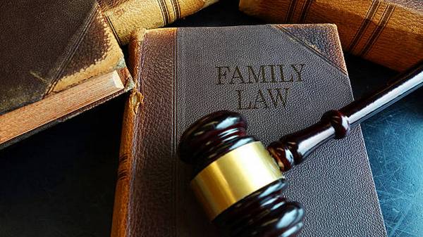 Family Lawyer Center: профессиональные услуги семейного юриста