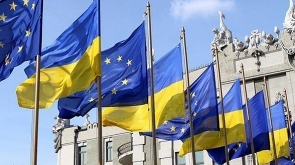 Названо терміни висновку Єврокомісії за заявкою України на членство в ...