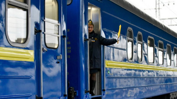 На Сумщині відновлено рух поїздів після обстрілу залізниці