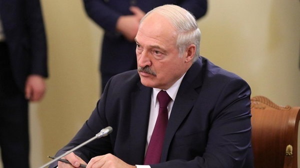 Лукашенко зібрав військових та силовиків