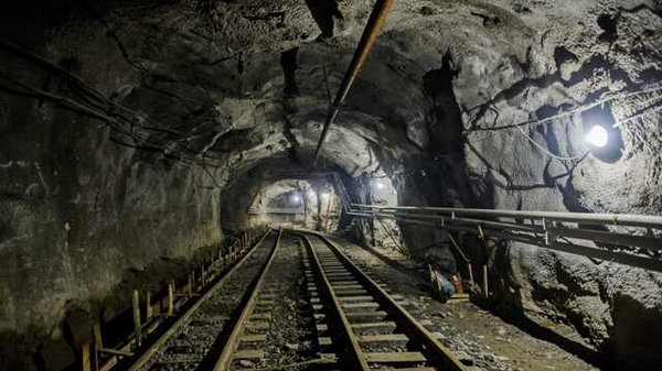 Окупанти закрили всі шахти у Хрустальному на Луганщині - ОВА