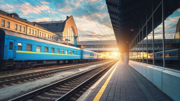 Українці зможуть дістатися поїздом Австрії