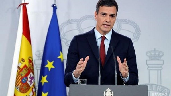 Прем'єр-міністр Іспанії розпустив парламент