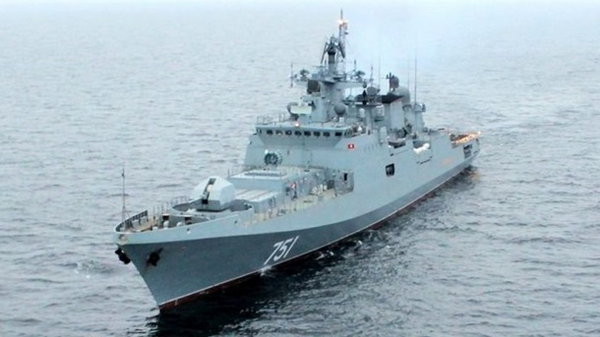 Росіяни намагаються замаскувати найцінніший корабель у Чорному морі - ЗМІ