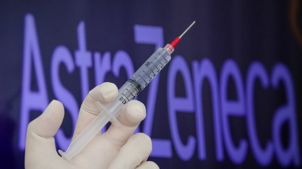 Список побочных эффектов вакцины AstraZeneca расширили