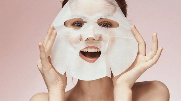 Тканинні маски для обличчя: що потрібно знати