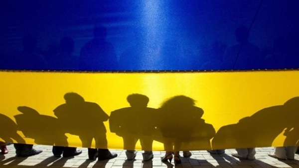 Украинцы за год потратили больше, чем заработали