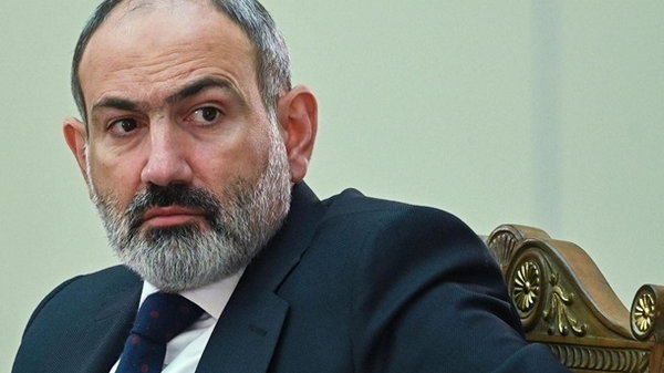 Пашинян заявив, що прикордонники РФ мають покинути аеропорт Єревана