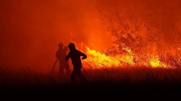 У Харкові виникла загроза поширення вогню на житлові будинки