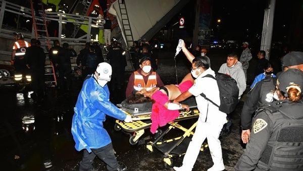 Крушение поезда в Мехико: число жертв достигло 23 человек