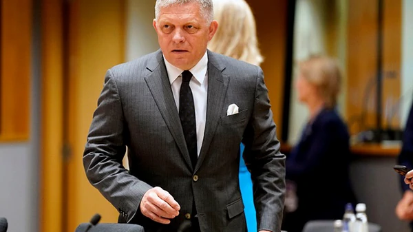 Єврокомісія відреагувала на зустріч Фіцо з Путіним в Пекіні