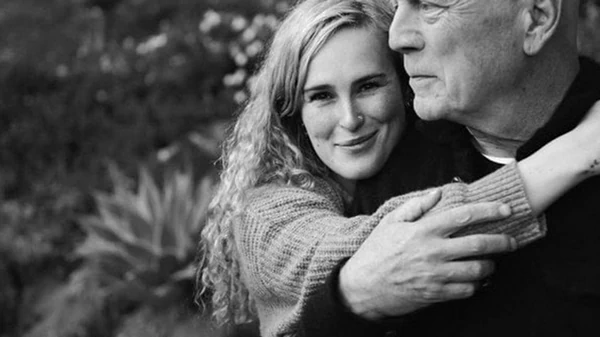 Румер Вілліс розповіла про миті поруч із батьком попри деменцію