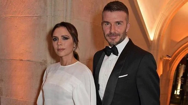 Вікторія Бекхем зворушливо привітала чоловіка після того, як він став ...