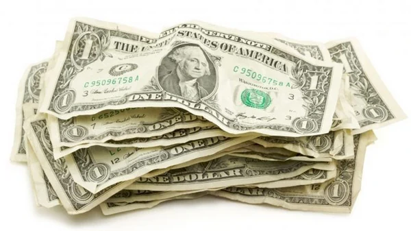 Где можно обменять повреждённые и ветхие деньги