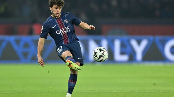 Ліверпуль розглядає можливість трансферу форварда ПСЖ