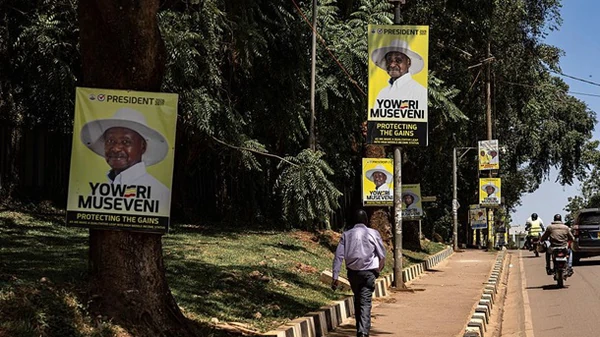 Президент Уганди усьоме переміг на виборах