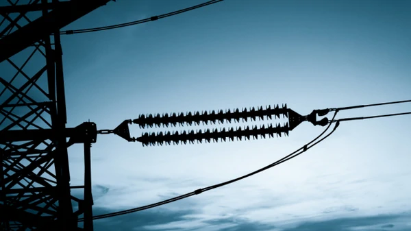 На Полтавщині знизили напругу в мережі