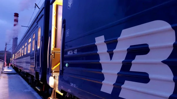 Укрзалізниця обмежила рух у чотирьох областях