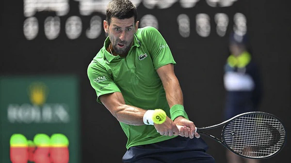 Технічні перемоги вивели Джоковича до півфіналу Australian Open