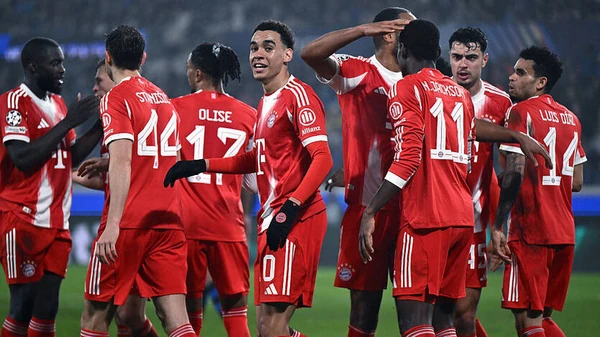 Баварія рознесла Аталанту у виїзному матчі