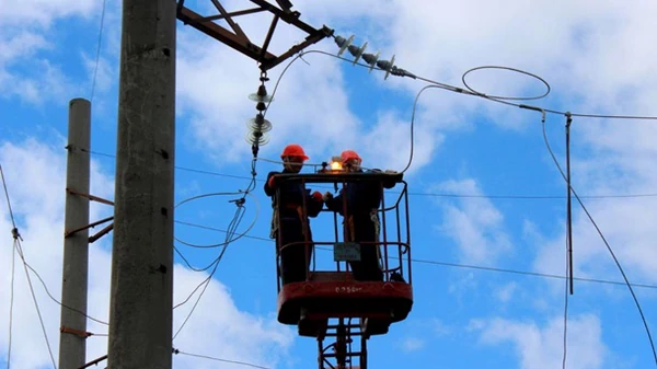 Росіяни атакували енергетику семи областей