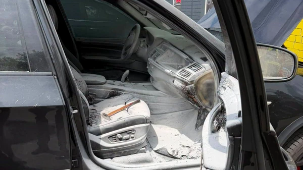 У Києві затримали чоловіка за підпал автомобіля психолога