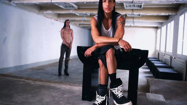 Rick Owens в Киеве: где найти уникальный стиль от легендарного дизайне...