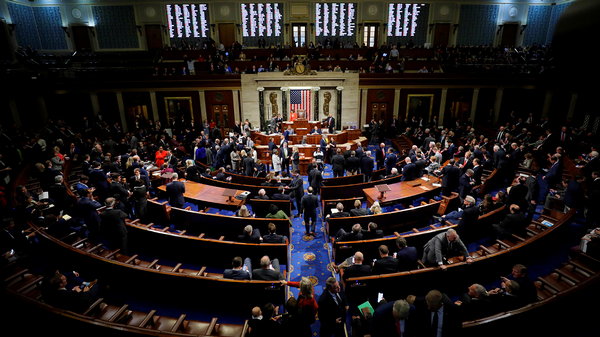 К беспорядкам в Капитолии привели ошибки властей – Сенат США