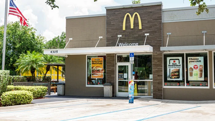 McDonald’s пересмотрит ценовую стратегию после замедления продаж в США