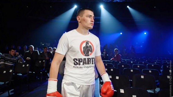 Украинец Великовский не сумел победить мексиканца в бою за пояс WBC